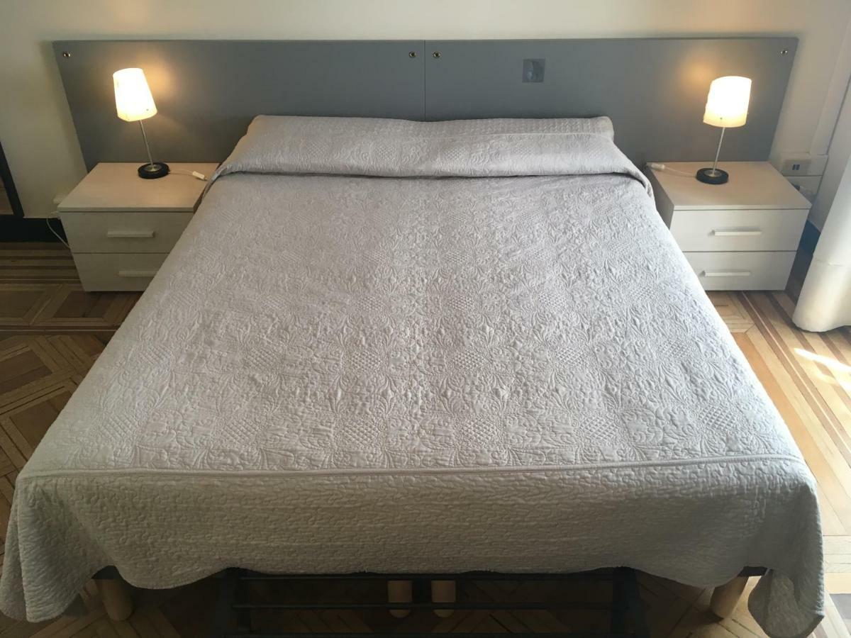 Check-Inn Rooms Genova Centro Εξωτερικό φωτογραφία
