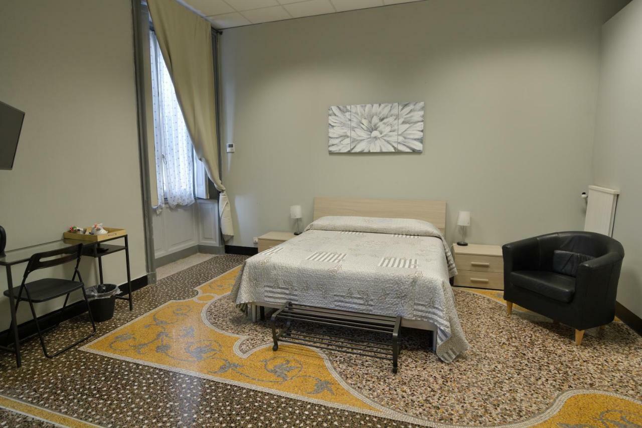 Check-Inn Rooms Genova Centro Εξωτερικό φωτογραφία